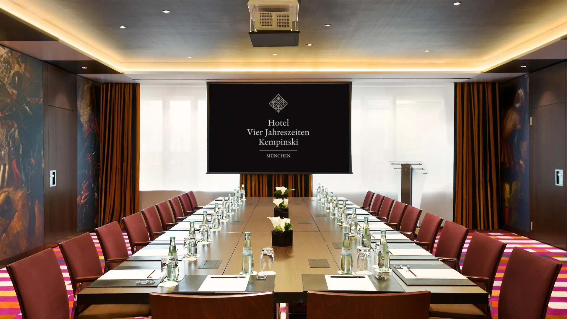 Vier Jahreszeiten Kempinski Muenchen Hotel Munich