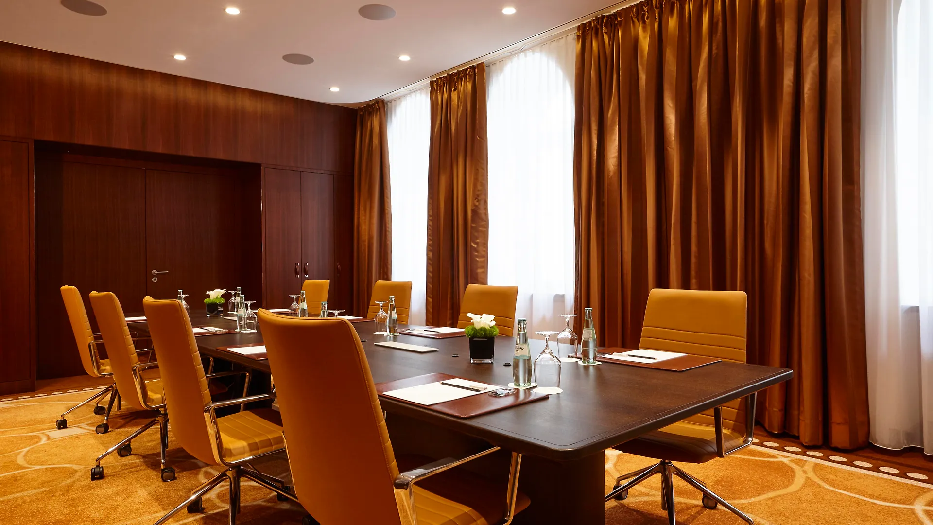 Vier Jahreszeiten Kempinski Muenchen Germany