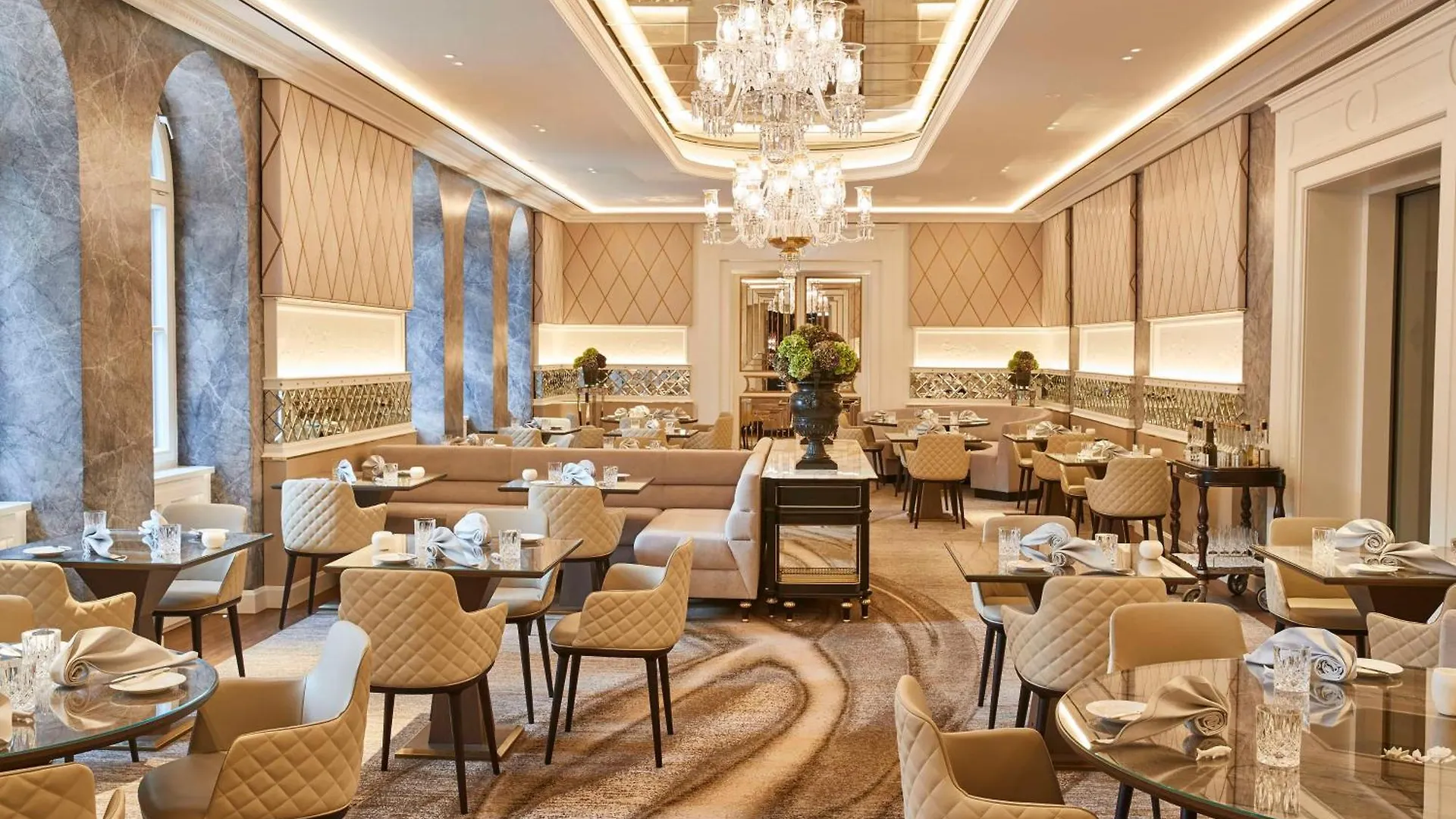 Vier Jahreszeiten Kempinski Muenchen Germany