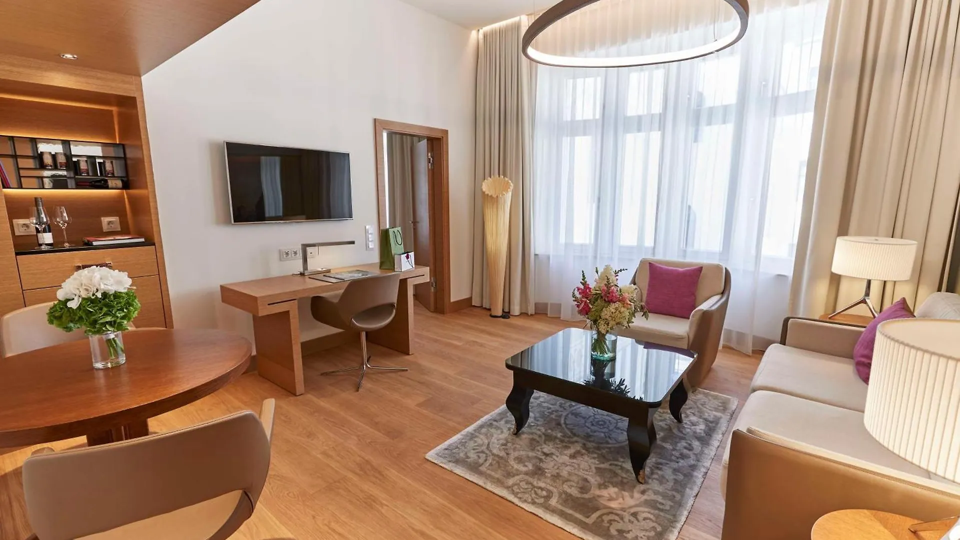 Hotel Vier Jahreszeiten Kempinski Muenchen