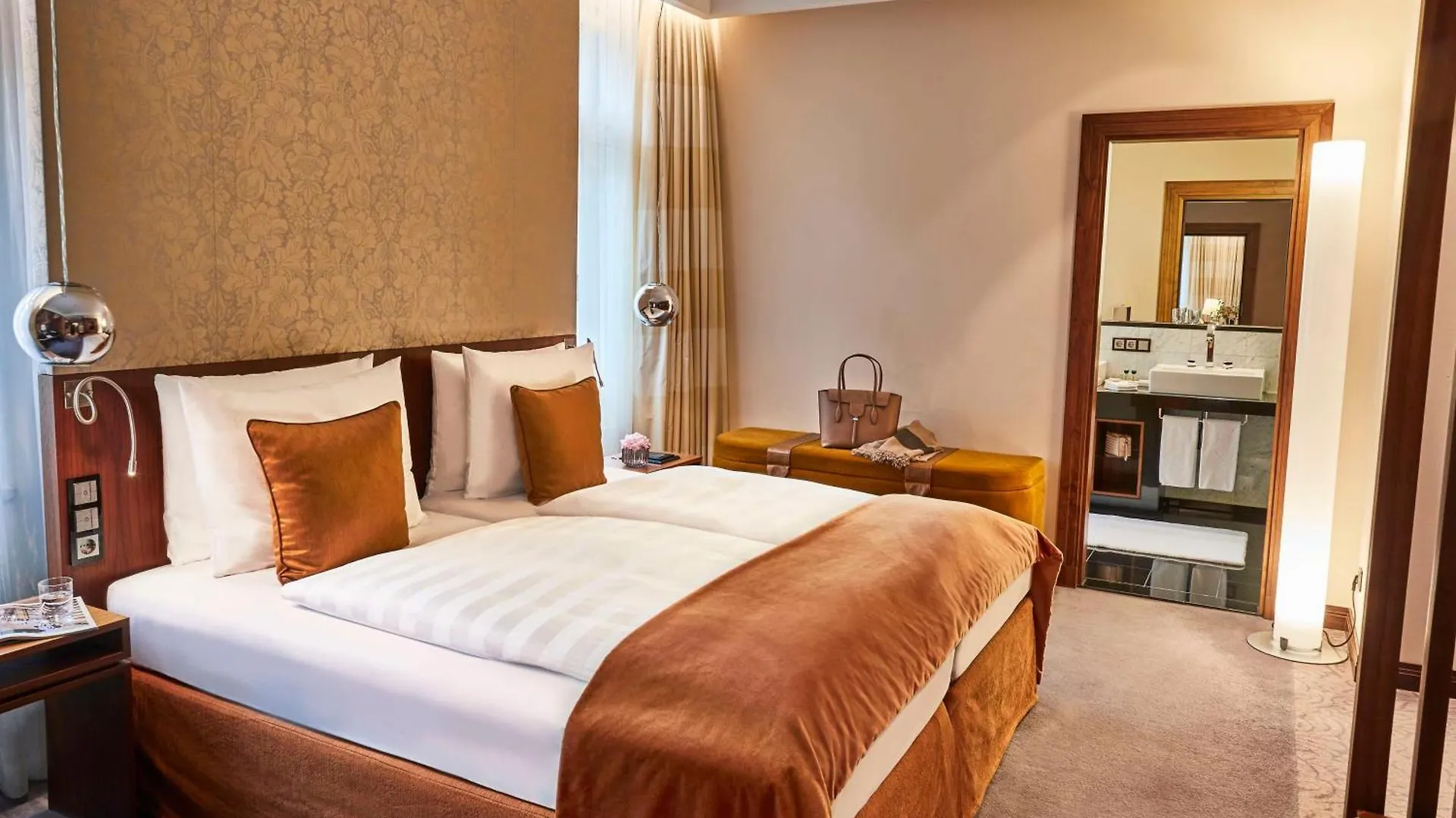 Vier Jahreszeiten Kempinski Muenchen